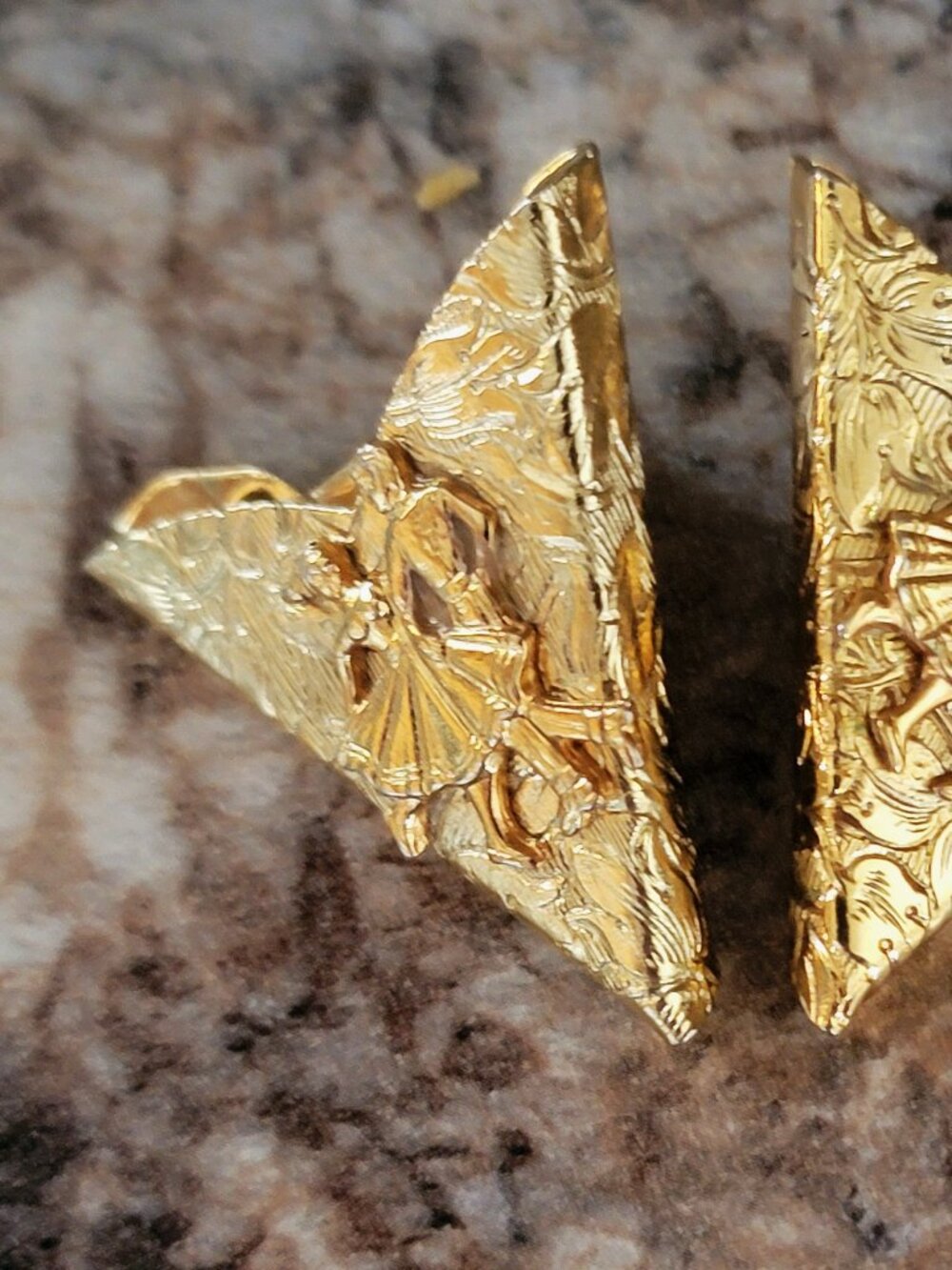 Vintage Gold-Toned Western-Style Collar Tips
